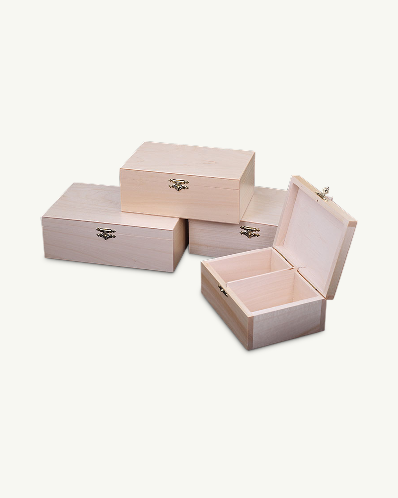 Boîte en bois blanc