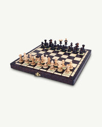 jeu d'échecs en bois artisanal